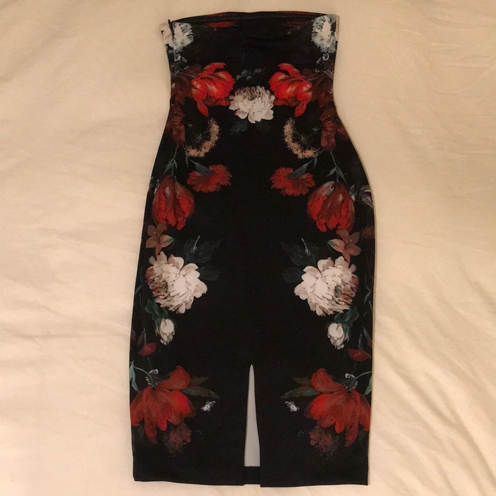 Express Dress - Picture 2 of 2